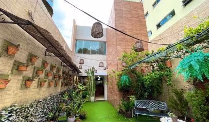 Casa com 9 quartos à venda em Aldeota - CE