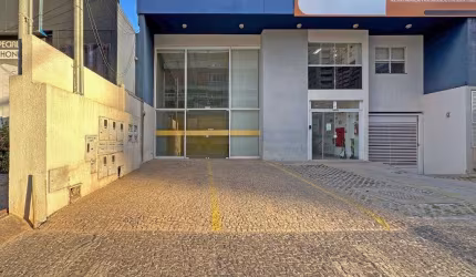 Prédio comercial disponível para locação em excelente localização no Setor Oeste, 214,00m² - R$14.500 mensais - Goiânia