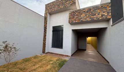 Casa de 110 m² com 03 quartos à venda por R$ 320.000 no Setor Cristina - Trindade/GO