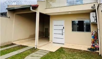 Sobrado de 131 m² com 03 quartos à venda por R$ 575.000 no Jardim Maria Inez - Aparecida de Goiânia/GO
