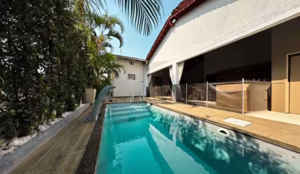 Casa de 240 m² com 03 suítes à venda por R$ 970.000 no Setor Vila Rezende - Goiânia