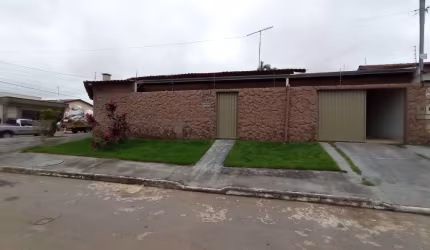 Casa de 180 m² com 03 quartos à venda por R$ 430.000 na Cidade Vera Cruz - Aparecida de Goiânia