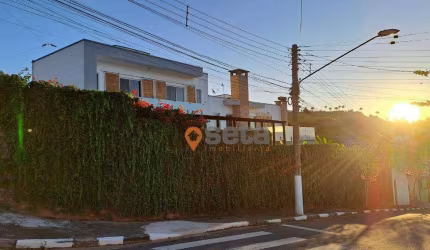 Casa com 3 dormitórios à venda, 280 m² por R$ 1.500.000 - Centro - Guararema/SP