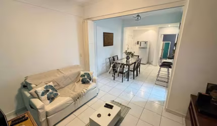 Maravilhoso apartamento, andar alto, sol da manhã, na quadra da praia no bairro do Boqueirão!!