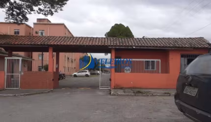 Apartamento com 3 quartos à venda na Rua Alceu Sebastião Pereira da Silva, 155, Parque São João, Paranaguá por R$ 168.000