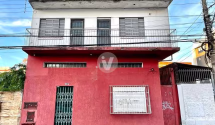 Sala comercial + apartamento centralíssimo!