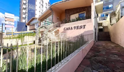 Sala comercial para locação na Avenida Fernando Ferrari.
