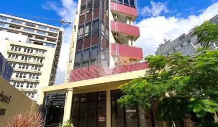 Excelente sala comercial na Av Presidente Vargas.