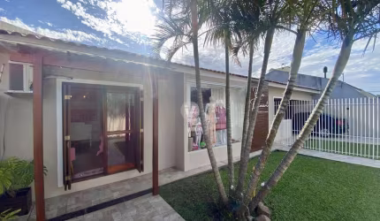 Casa com 3 dormitórios, 1 sendo suite a venda no bairro tomazetti.