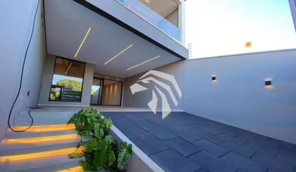 Sobrado com 3 dormitórios à venda, 268 m² por R$ 1.650.000,00 - Claudete - Cascavel/PR