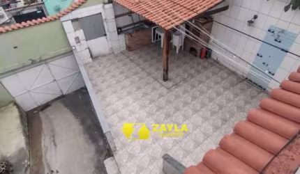 Casa com 3 quartos à venda na Rua Guiraba, Irajá, Rio de Janeiro, 370 m2 por R$ 329.000