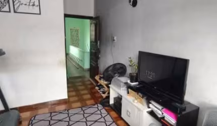 Apartamento com 2 quartos à venda na Rua Amâncio Bezerra, Irajá, Rio de Janeiro, 42 m2 por R$ 160.000