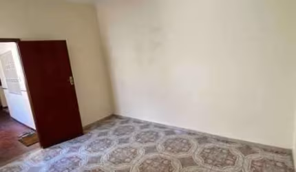 Apartamento com 1 quarto para alugar na Rua Siracusa, Irajá, Rio de Janeiro por R$ 850
