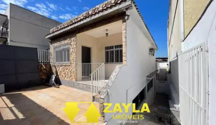 Casa com 4 quartos à venda na Rua Samin, Irajá, Rio de Janeiro, 300 m2 por R$ 695.000
