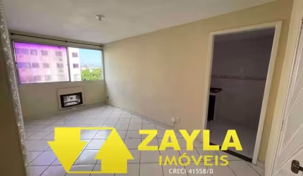 Apartamento com 2 quartos à venda na Rua Hilton Gadret, Colégio, Rio de Janeiro, 48 m2 por R$ 240.000