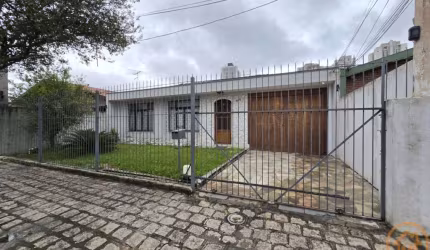 Casa Comercial para alugar, 220.00 m2 por R$6500.00  - Jardim Botanico - Curitiba/PR
