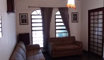 Casa à Venda – R$ 315.000,00. Localização: Sumarezinho, Ribeirão Preto - SP