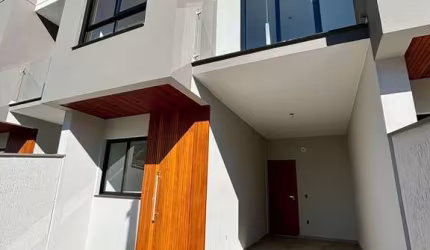Sobrado à venda no bairro Passa Vinte - Palhoça/SC