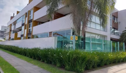 Apartamento Térreo para Venda em Torres, Praia da Cal, 3 dormitórios, 1 suíte, 3 banheiros, 3 vagas