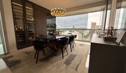 Apartamento com 03 suites 04 vagas de garagem
