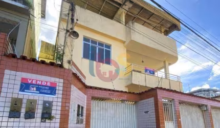 Vendo Casa com dois Pavimentos