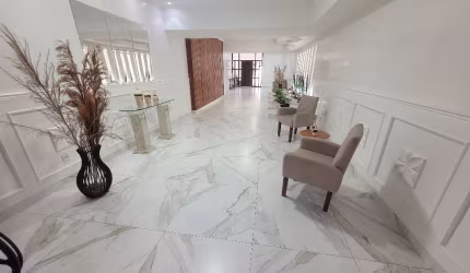 Apartamento 3 quartos, Elevador, Portaria 24H,1 vaga de garagem demarcada Bairro:  Embaré , Cidade: Santos/SP