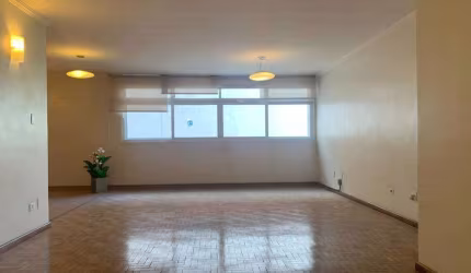 Apartamento amplo em Higienópolis