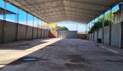 Barracão / Galpão / Depósito para alugar na Avenida Fabor, 1232, Campos Elíseos, Duque de Caxias por R$ 12.000