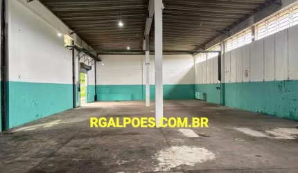 Barracão / Galpão / Depósito para alugar na Rodovia Presidente Dutra, 321, Austin, Nova Iguaçu por R$ 8.000