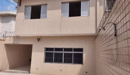 Casa para Venda em São Vicente, Catiapuã, 3 dormitórios, 2 banheiros, 3 vagas