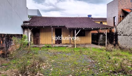 Terreno Plano com 240m²  à Venda na Rua das Labiattas, Vila Nova - Joinville/SC por apenas R$ 325.000,00