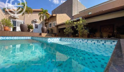 Casa com 3 dormitórios à venda, 440 m² por R$ 1.500.000,00 - Centro - Barretos/SP