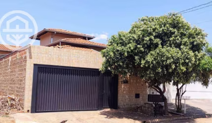 Casa com 2 dormitórios à venda, 120 m² por R$ 360.000,00 - Jardim dos Coqueiros - Barretos/SP