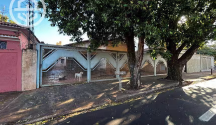 Casa com excelente localização Central
