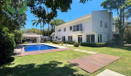 Sobrado com 4 dormitórios, 541 m² - venda por R$ 4.250.000,00 ou aluguel por R$ 24.595,00/mês - Jardim do Golf I - Jandira/SP