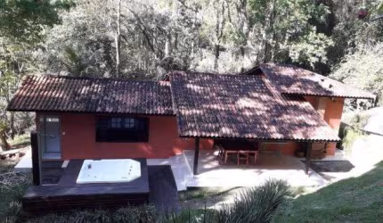 Casa com 4 quartos à venda no Maria Paula, Niterói  por R$ 779.000