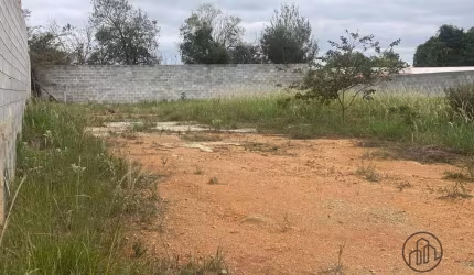 Terreno à venda na Oswaldo Pires de Camargo, 701, Capoavinha, Votorantim por R$ 195.000