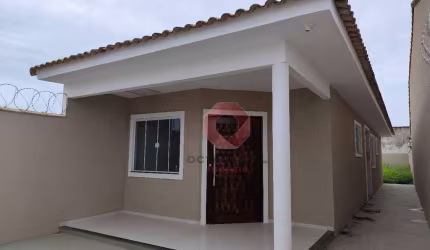 Casa com 2 dormitórios à venda, 60 m² por R$ 365.000,00 - Jardim Atlântico Leste (Itaipuaçu) - Maricá/RJ