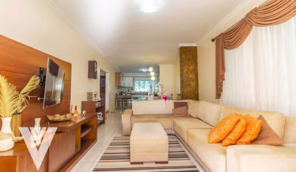 Casa com 3 dormitórios à venda, 189 m² por R$ 954.000,00 - Água Verde - Blumenau/SC
