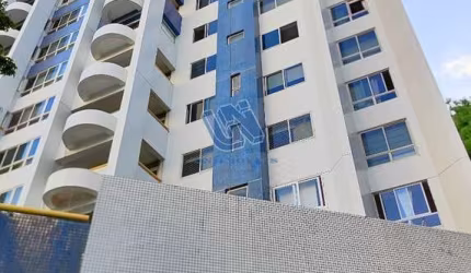 Apartamento nascente 4 quartos sendo 2 suítes mais 1 gabinete reformado com 201,47m2 no Alto do Itaigara