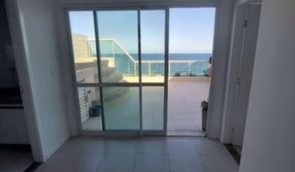 Apartamento Cobertura Duplex 3 Quartos sendo 2 suítes frente mar com 210 m2 em Armação