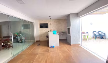 Casa em condomínio fechado com 4 quartos à venda na Avenida Santa Cruz, 79, Santa Cruz II, Cuiabá por R$ 780.000