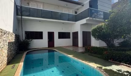 Casa com 3 quartos para alugar na Rua Milano, 12, Jardim Itália, Cuiabá por R$ 5.000