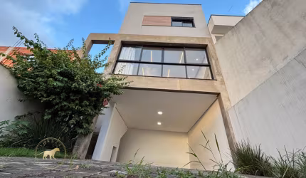 OPORTUNIDADE IMPERDÍVEL – SOBRADO COMPLETO ABAIXO DO VALOR DE MERCADO