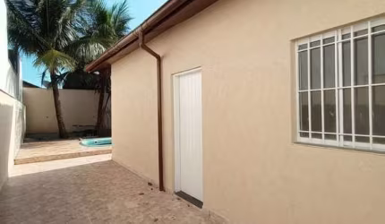 Espaço Perfeito para Sua Família: 3 Dorm, Piscina e Solarium em Bairro Tranquilo