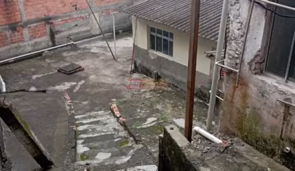 Terreno no Bairro Jardim Itapeva em Mauá