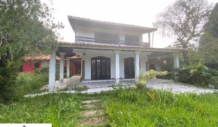 Casa para venda ou Locação no Encontro das Águas com fácil acesso