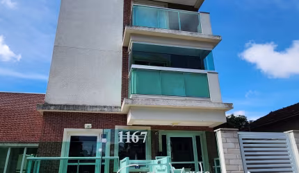 Lindo apartamento duplex (cobertura) em ótima localização no Água Verde
