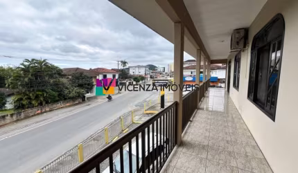 Excelente sobrado comercial e residencial, bairro iririu, Joinville/SC