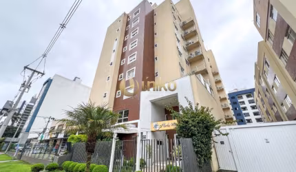 Imóvel com Ampla Área Externa Privativa, no Bigorrilho